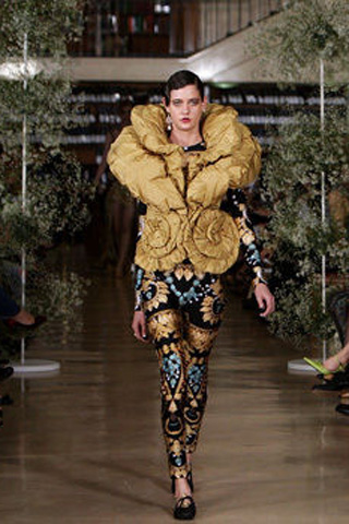 Romance Was Born Spring/Summer 2011  RAFW