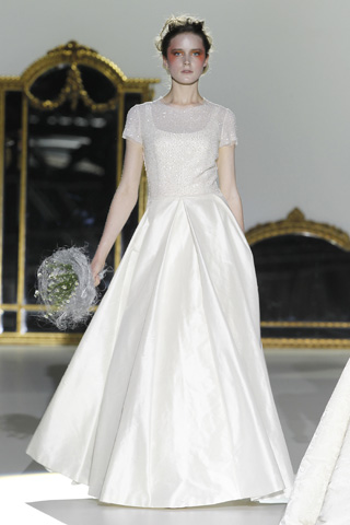 Raimon Bundo 2011 Bridal Debut
