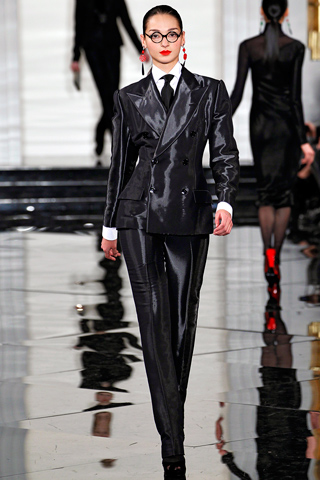 Ralph Lauren Fall 2011 Collection 38
