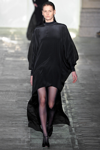 richard nicoll aw2011 lfw collection katlin aas