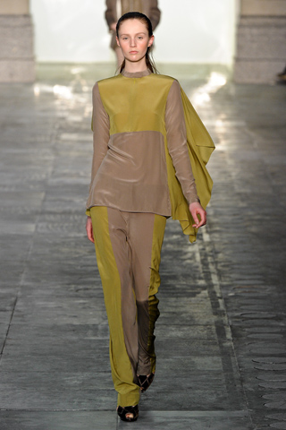 richard nicoll aw2011 lfw collection maddie kulicka