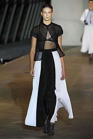 Richard Nicoll Spring Summer 2011 Collection