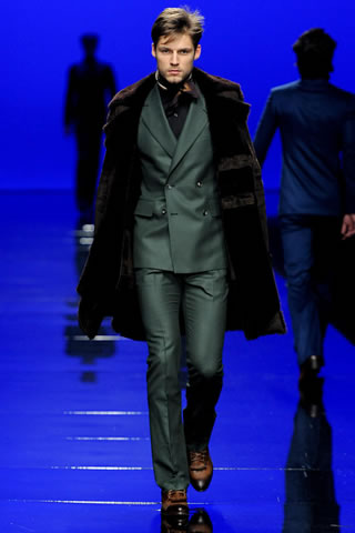 Italian Fashion Designers Fall 2011 Collection