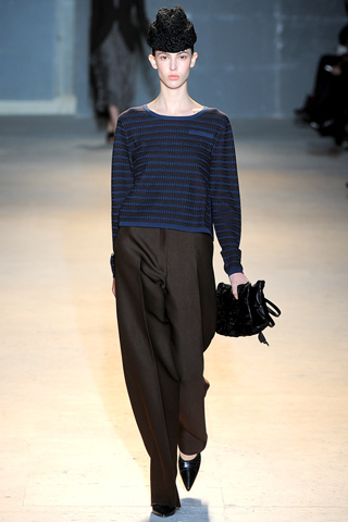 rochas ready to wear fall 2011 collection paris fashion week 11