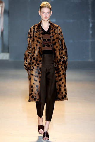 rochas ready to wear fall 2011 collection paris fashion week 21