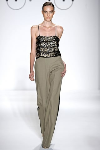 Spring 2011 Fashion Shows Photos