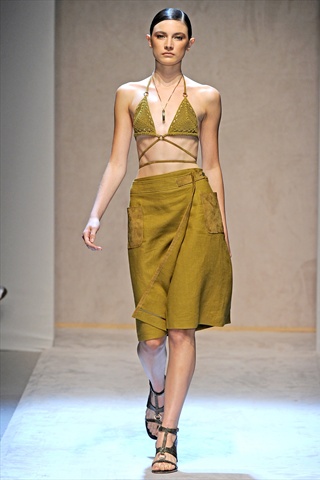 Italian Fashion Designers Summer 2011 Collection