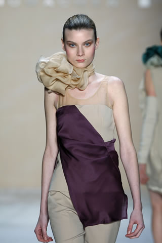 Schumacher Autumn/Winter 2010-2011