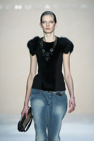 Schumacher Autumn/Winter 2010-2011