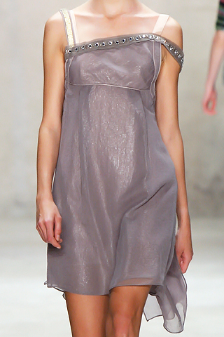 Spring 2011 Fashion Shows Pictures