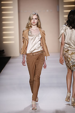 Schumacher Spring/Summer 2010