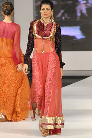Sobia Nazir PFDC Sunsilk Fashion Week 2010