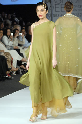 Sobia Nazir PFDC Sunsilk Fashion Week 2010