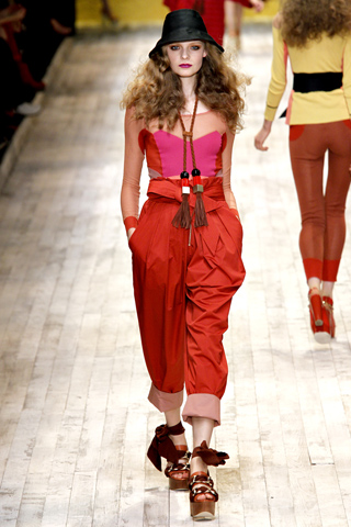 Sonia Rykiel Spring 2010 Ready To Wear Collection