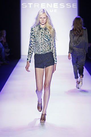 Strenesse Blue Spring/Summer 2010