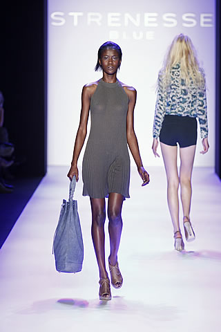Strenesse Blue Spring/Summer 2010