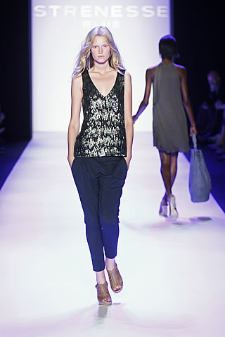 Strenesse Blue Spring/Summer 2010