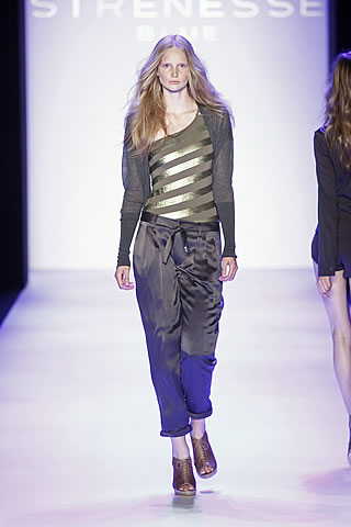 Strenesse Blue Spring/Summer 2010