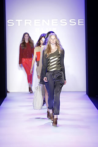 Strenesse Blue Spring/Summer 2010