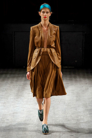 Paris Fashion Week Spring 2011 Spring