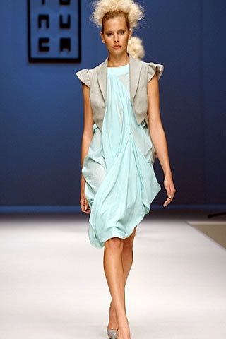 Valencia Fashion Week 2011 Designer