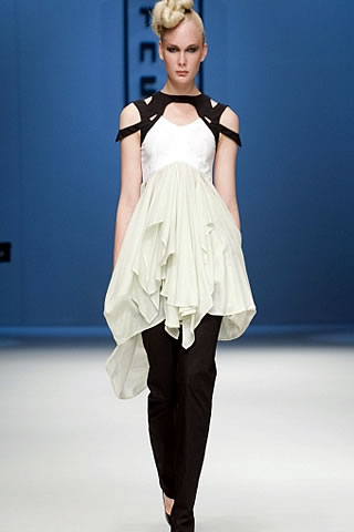 Spring 2011 Ready To Wear Fashion Shows