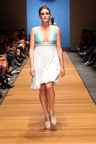 La Vie by Michelle DeCourcy - Spring/Summer 2010 Collection