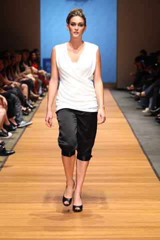 La Vie by Michelle DeCourcy, Spring/Summer 2010 Collection