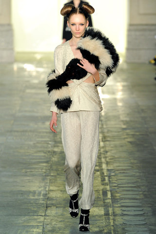 unique aw2011 lfw collection janice alida