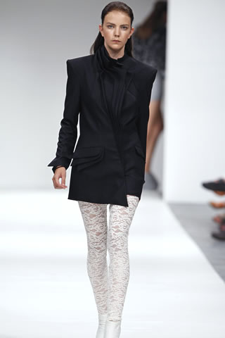 2011 Ready to wear Collection Photos