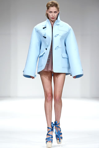 Unlversltat Der Kunste Spring Summer