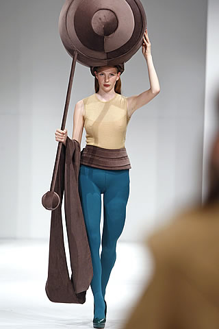 Summer 2011 Fashion Shows pictures