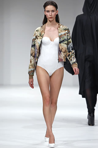 2011 Ready to wear Collection Photos