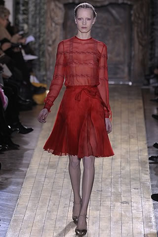 Paris CoutureFashion Week Spring 2011 Collection