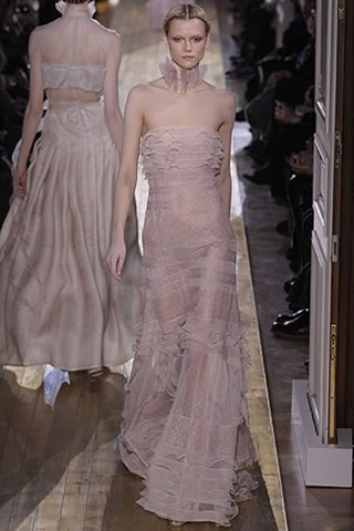 Paris Haute Couture Fashion Week 2011 Pictures