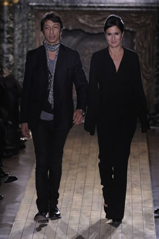 Valentino Spring 2011 Couture Show