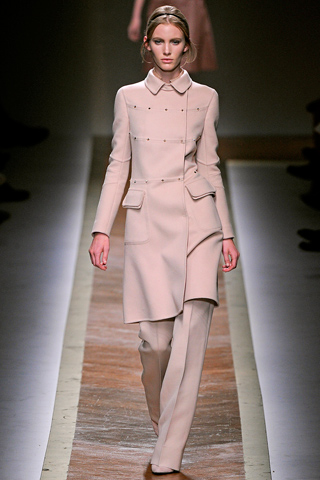 valentino ready to wear fall 2011 collection 13