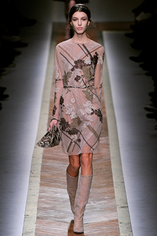 valentino ready to wear fall 2011 collection 18