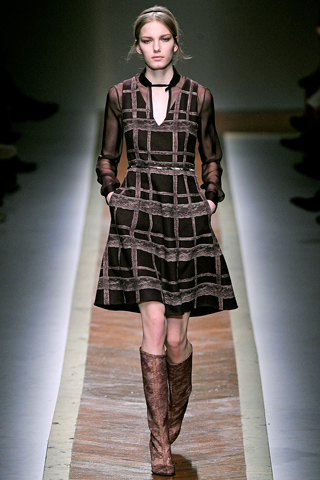 valentino ready to wear fall 2011 collection 19