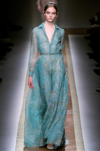valentino ready to wear fall 2011 collection 40