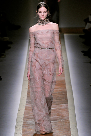 valentino ready to wear fall 2011 collection 41