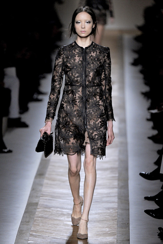 Fashion Brand Valentino Design 2011