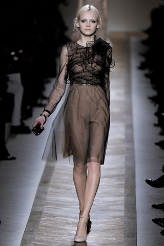 Fashion Brand Valentino 2011 Collection