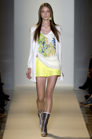 Vanessa Bruno Spring 2010 Ready To Wear Collection