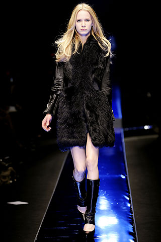 Versace fall 2010 collection