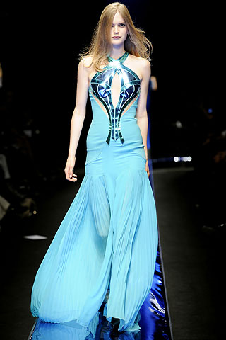 Versace fall 2010 collection