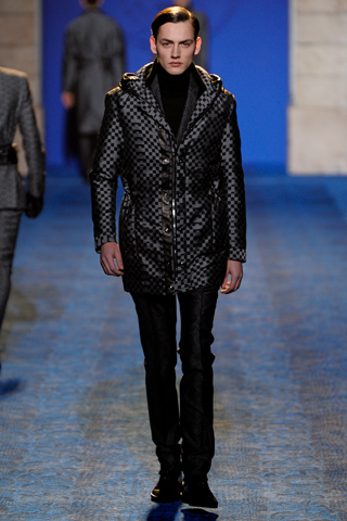 2011 Runway Fashion Shows Photos