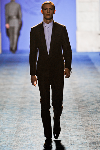 Italian Fashion Designers Fall 2011 Collection