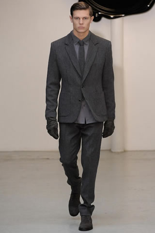 Paris Fashion Week Viktor & Rolf