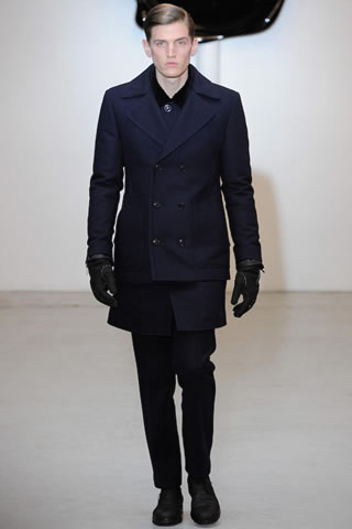 Paris Fashion Week 2011 Pictures